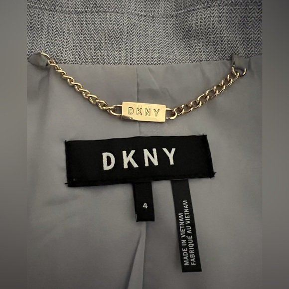 DKNY Two Button Grey Blazer Size 4 - Picture 5 of 5